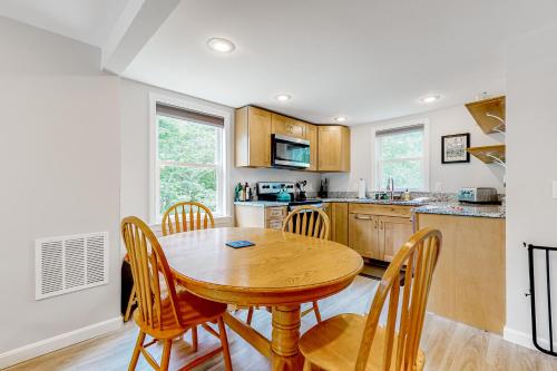 Moat Mountain Condo – Photos 3