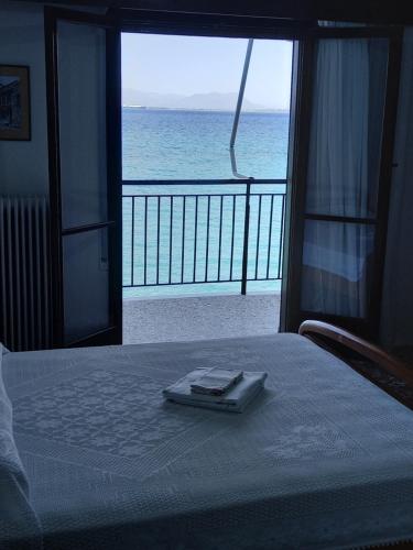 Posteľ alebo postele v izbe v ubytovaní Ekie Apartment with sea view