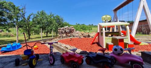 Laste mänguala majutusasutuses Villa Papuk