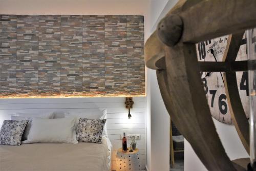 Кровать или кровати в номере Rafael Hotel-Adults Only