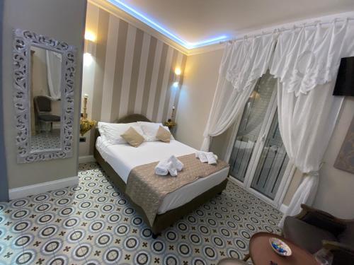 Zdjęcie z galerii obiektu The world suite w Tropei