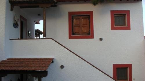 Μπαλκόνι ή βεράντα στο Captain George's Apartments