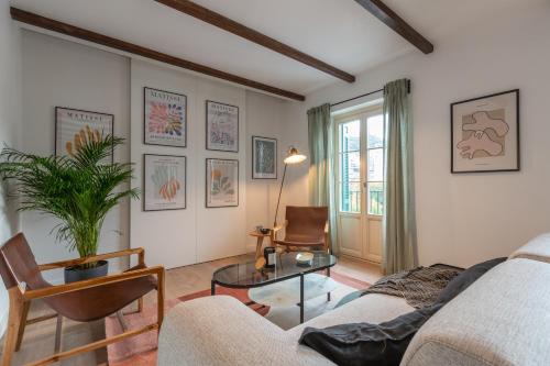 Posezení v ubytování Exclusive Penthouse in PLaza La Merced