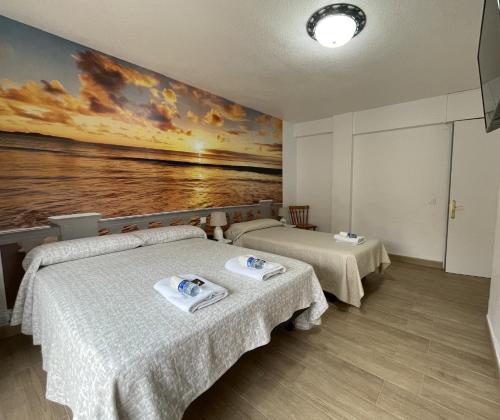 HOSTAL MONREAL, San Juan de Alicante – Updated 2023 Prices