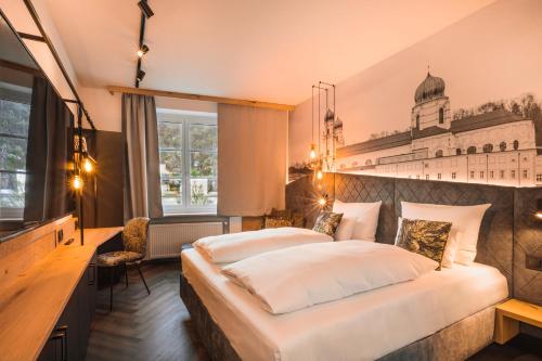 Un pat sau paturi într-o cameră la Am Paulusbogen