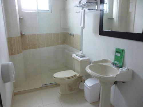 Koupelna v ubytování Chiapas Hotel Express, Tuxtla Gutierrez