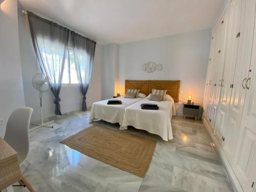 AB Properties - Chic Duplex Penthouse - Puerto Banus - Golden Mile- Los Naranjos