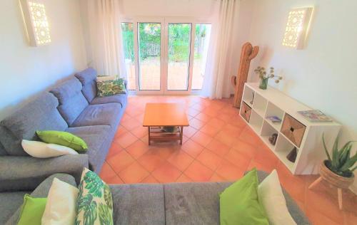 Nice 2 bedroom apartment groundfloor swimming pool
