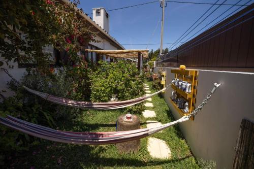 Κήπος έξω από το Beach House Babylon guest house with kitchenette and garden