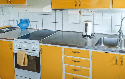 Gallery image of Nice Apartment In Nshulta With Kitchen in Näshulta