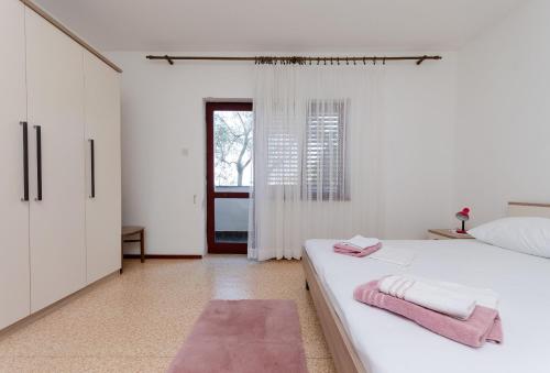 Apartments Zorka
