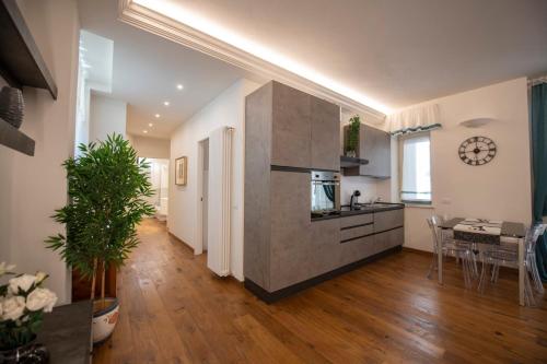 Cherubini Apartment by Mamo Florence