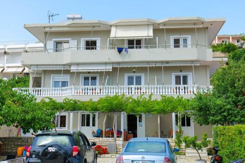 Gallery image of Villa Gjika in Qeparo
