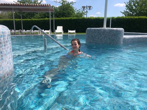 Karos Gold 813 Wellness Apartman 8749 Zalakaros, Alma u.3. kép - 3