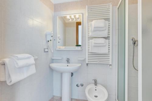 Un baño de Hotel Piccadilly