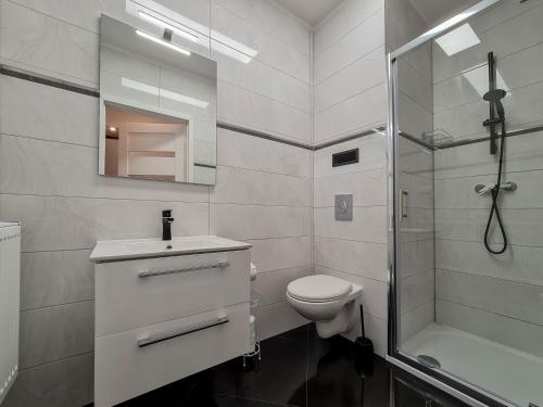 Ένα μπάνιο στο Apartamenty Hayduk