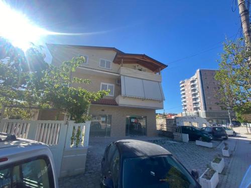 Trip-Stop Apartments