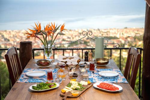 Foto dalla galleria di Papazlıkhan Hotel a Altınoluk