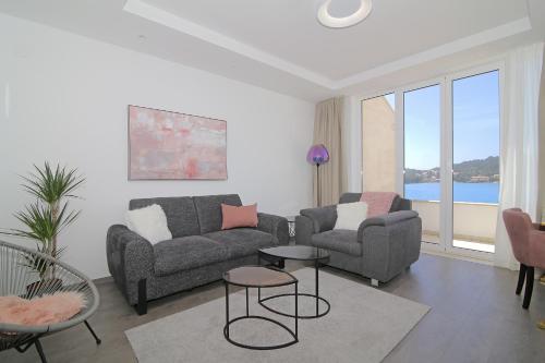 Ruang duduk di Seaside Apartment M Zaton 4 -SeaView and Parking