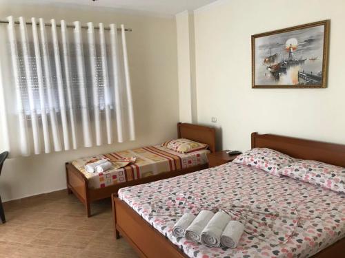 Postel nebo postele na pokoji v ubytování Amras house