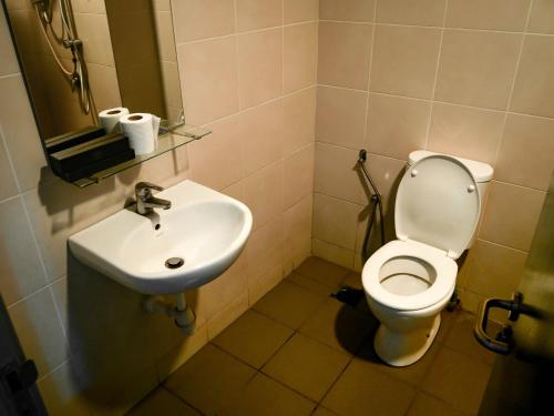 Un baño de Bangi Perdana Hotel