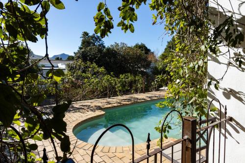 Swimming pool sa o malapit sa Fairview Historic Homestead