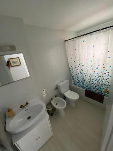 Kúpeľňa v ubytovaní Apartamento en el Puerto de Llança!