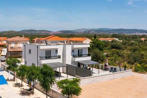 VILLA PRESTIGE