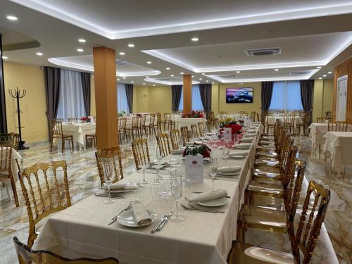 Restoran atau tempat lain untuk makan di Hotel Ristorante Villa Terry