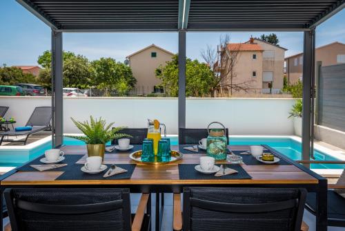 VILLA PRESTIGE