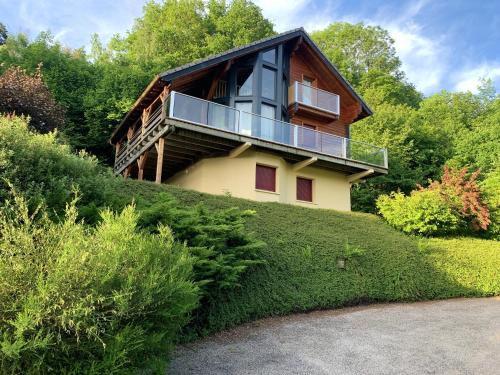 Chalet chaleureux à Basse-sur-le-Rupt, vue montagne superbe