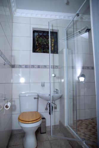 Ένα μπάνιο στο Ecogreen Guesthouse
