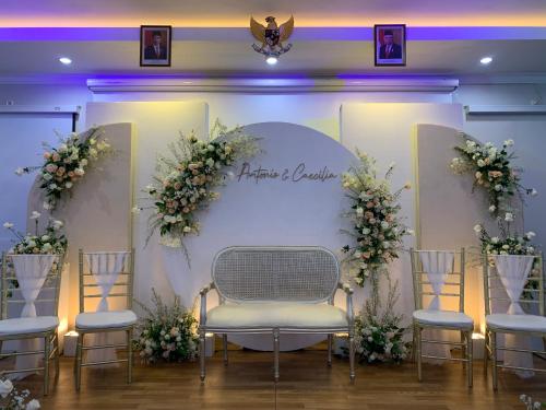 Χώρος καθιστικού στο The Banyumas Villa