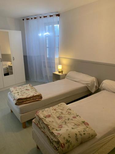 Photo de la galerie de l'établissement Gîte la rivière, à Saint-Martin-le-Supérieur