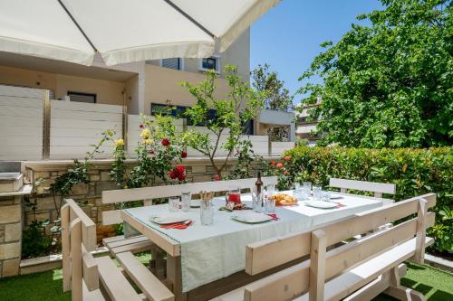 Gallery image of Vasili's Home - 5 Min from the City Ceter in Áyios Andónios