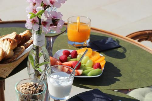 Gallery image of M A S L A P A U Country Hotel - Adults only in Lliber