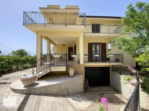 Fotografia z galérie ubytovania Fabien's House Villa per vacanze rilassanti v destinácii Cinisi