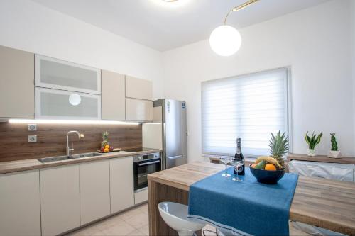 Fotografia z galérie ubytovania Capolavoro, boutique apartment with unique rooftop v destinácii Skiathos Town