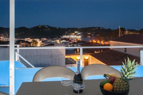 Fotografia z galérie ubytovania Capolavoro, boutique apartment with unique rooftop v destinácii Skiathos Town