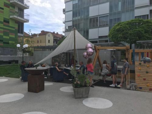 Ospiti di NEW G&P Villa - Free Parking
