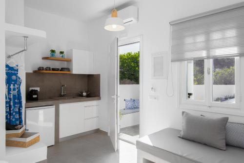 Gallery image of Gerani Suites Sifnos in Platis Yialos Sifnos