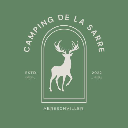 a logo for a reindeer under an arch at Camping De La Sarre in Abreschviller