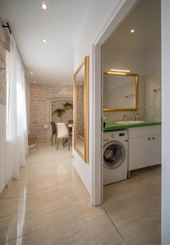 Olive grove of Šibenik - Apartment with Gallery