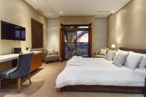 Foto da galeria de Sonas Boutique Hotel em Oudtshoorn