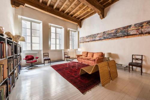 San Firenze House by Mmega