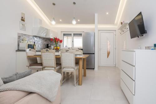 Apartment Velika obala 2