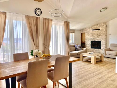 Posezení v ubytování Golden Apartments