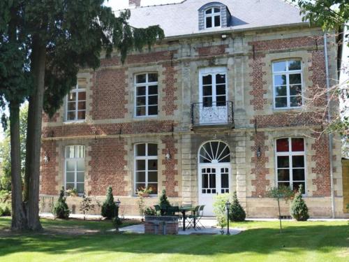 Fotografie z fotogalerie ubytování Gîte paisible avec jardin privatif et terrasse, 2 chambres, proche sites culturels, animaux acceptés - FR-1-510-174 v destinaci Romeries