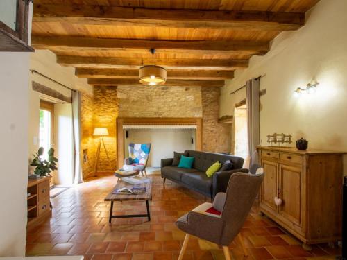 Zdjęcie z galerii obiektu Charmante maison périgourdine avec piscine chauffée, idéalement située près de Sarlat. - FR-1-616-264 w mieście Saint-Crépin-et-Carlucet