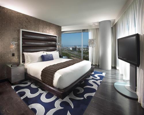 Hard Rock Hotel San Diego Image